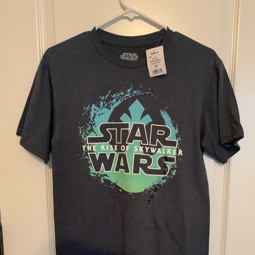 Star Wars boys t shirt small